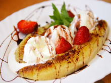 gebakken bananen met ijs