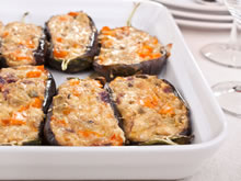 gevulde aubergine met tonijn