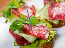 hapje met salami