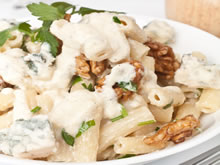 pasta met roquefort en walnoten