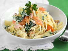 pasta met ricotta, spinazie en zalm