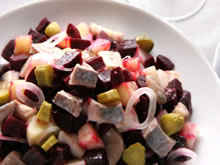salade van haring en rode biet